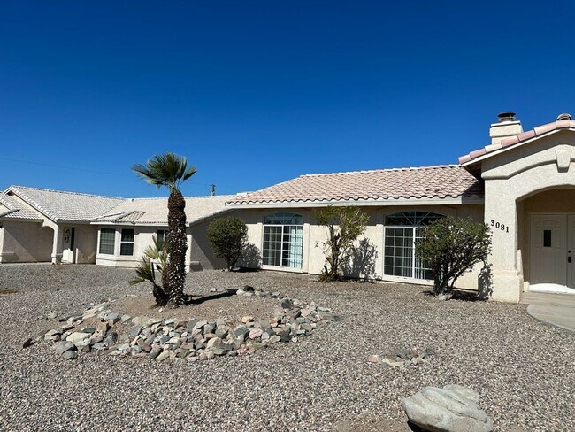Building Photo - Unfurnished Long Term . Occupied DO NOT DI...