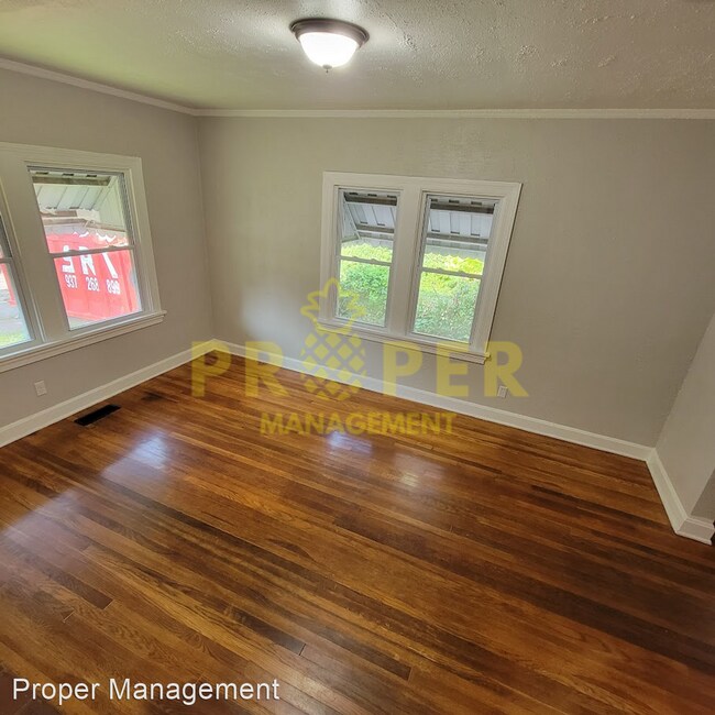 Building Photo - 2 br, 1 bath House - 257 Victor Ave