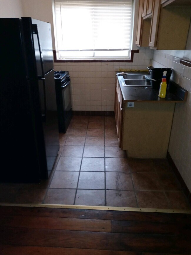 Building Photo - Tennesse Ave 951