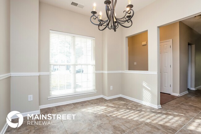 Foto del edificio - 2745 Trellis Oaks Dr SW