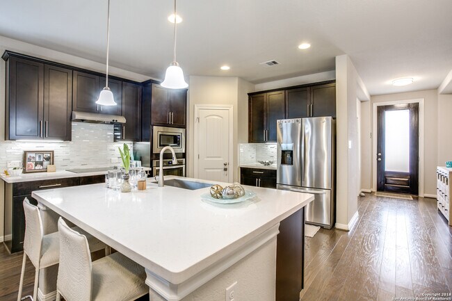 Foto del edificio - 8027 Cibolo View