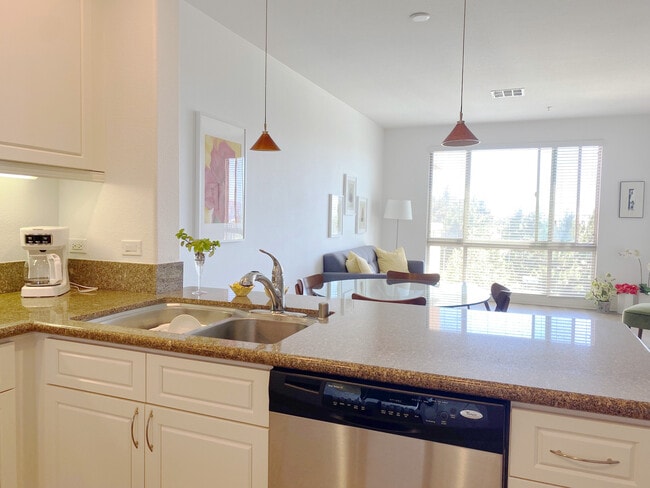 Building Photo - 3857 Pell Pl