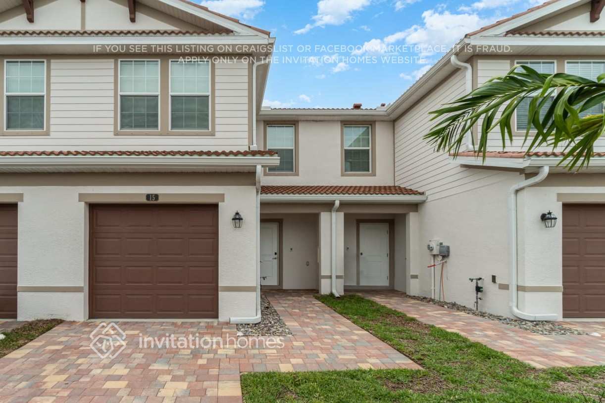 Foto principal - 7153 Greenwood Park Cir