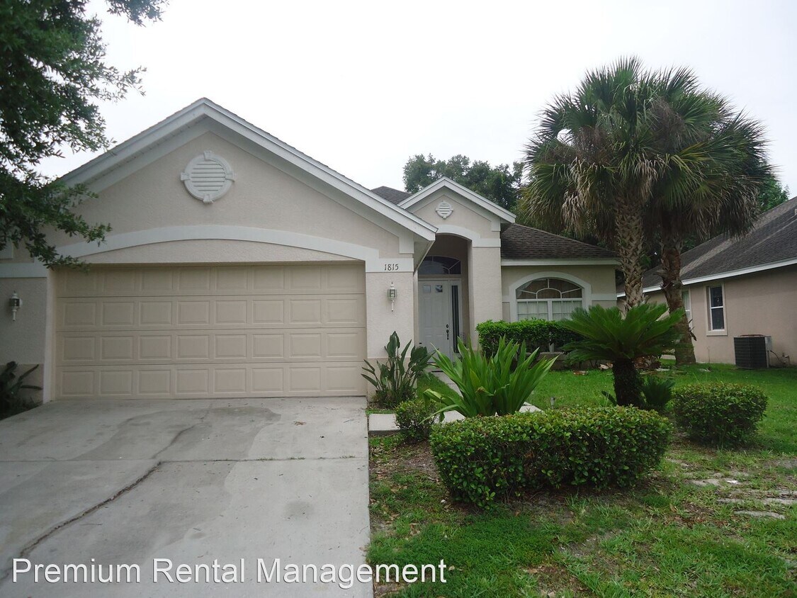 3 br, 2 bath House 1815 The Oaks Blvd House for Rent in Kissimmee
