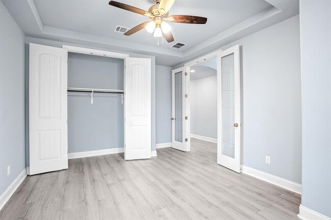 Building Photo - 2328 Blended Tree Ranch