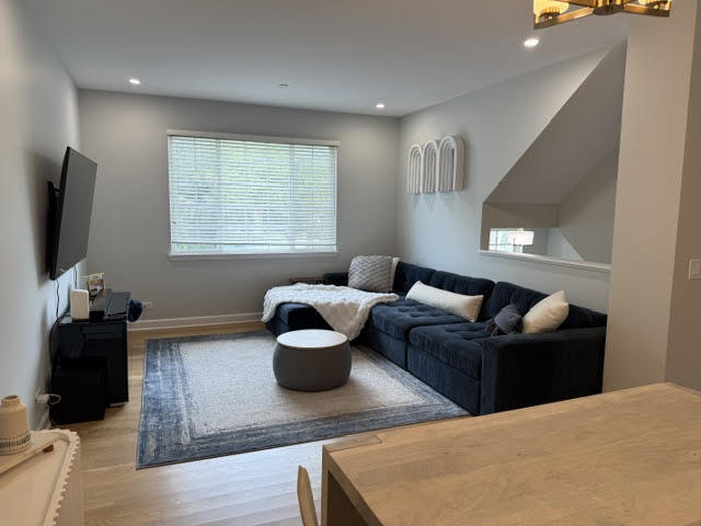 Foto del edificio - 779 Sanborn St