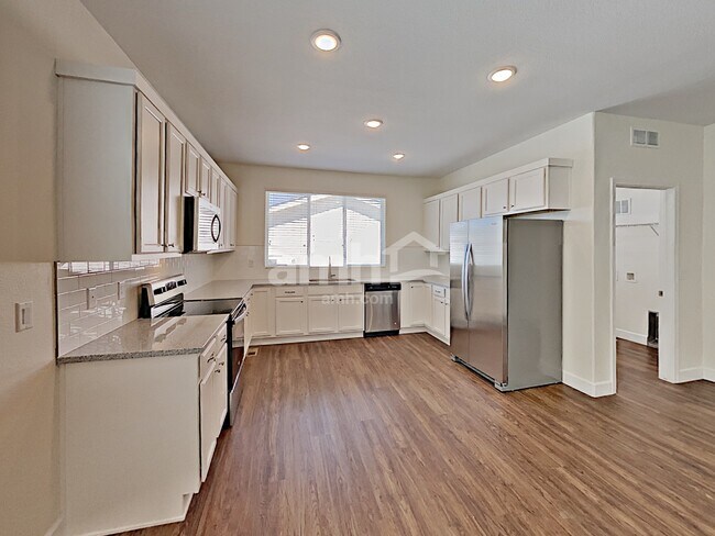 Building Photo - 4747 Crestone Peak Street