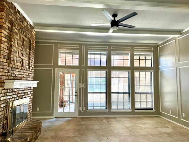 Foto del edificio - 3713 Laurel Ln