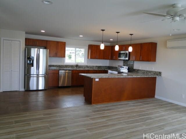 Building Photo - 45-217-217 Mahalani Cir