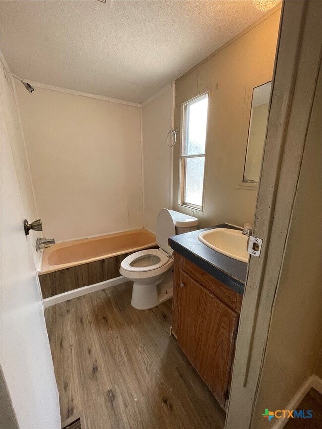 Building Photo - 611 Buck Trail