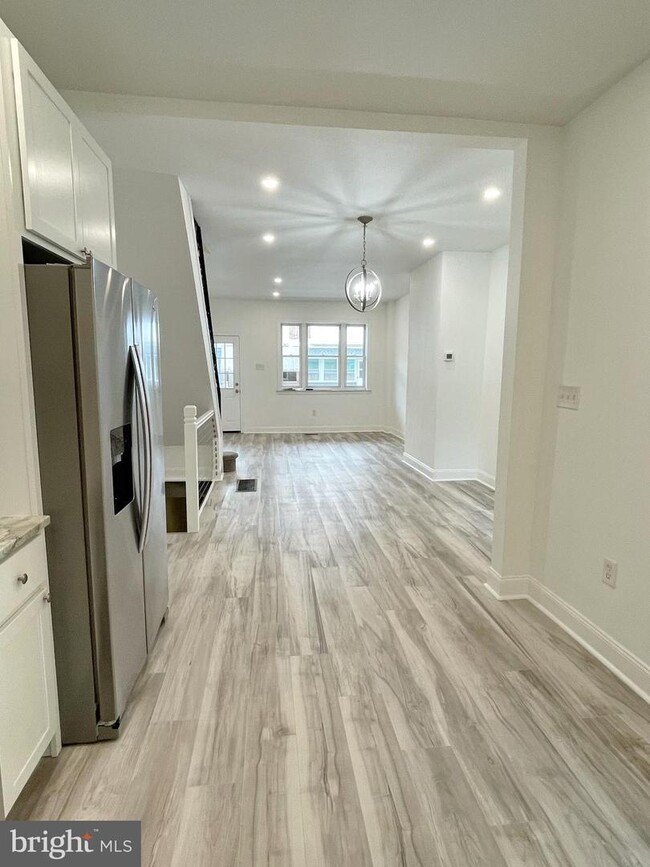 Foto del edificio - 1530 S 28th St