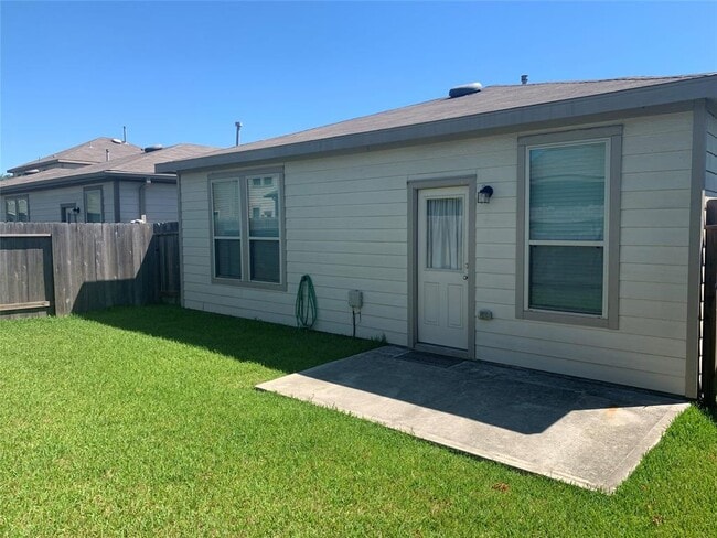 Foto del edificio - 14627 Myrtle Point Dr