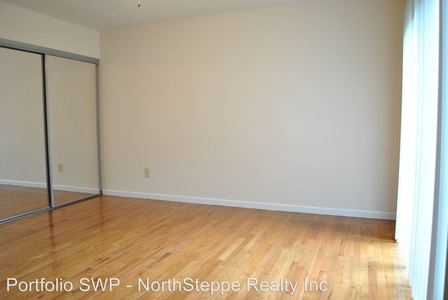 Building Photo - 1444-1466 Worthington St
