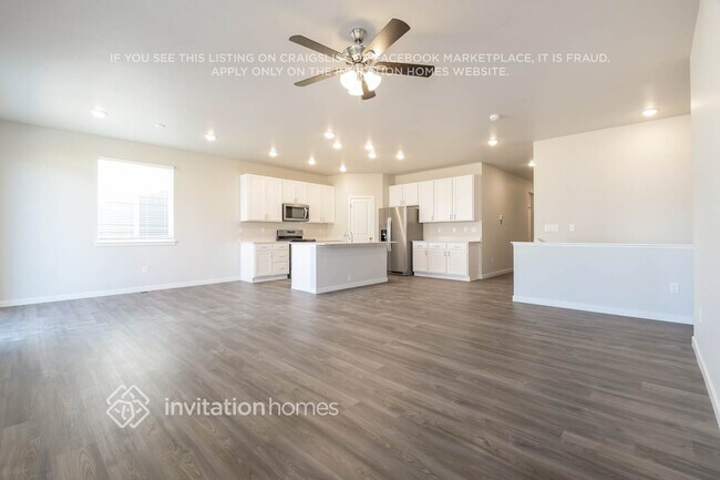 Foto del edificio - 4419 Shivaree St