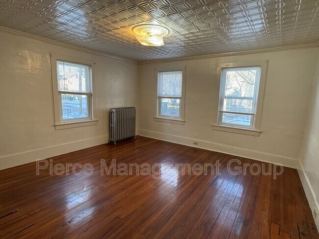 Foto del edificio - 120 Elm St