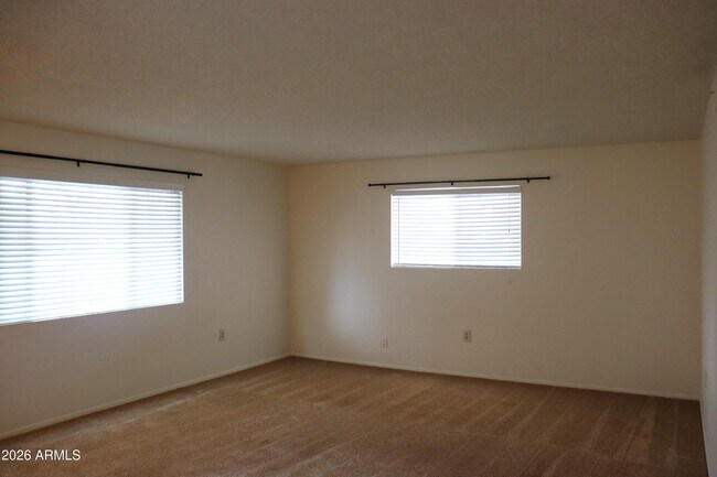 Foto del edificio - 517 Phillip Dr