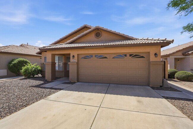 Building Photo - 3 Bedroom Home in Bridlewood!