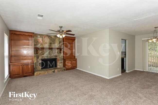 Foto del edificio - 3292 Mixon Way