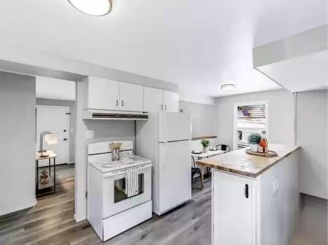 Foto del edificio - Newly Remodeled 4 Bed 2 Bath in North Spokane