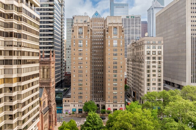 Building Photo - Rittenhouse Plaza