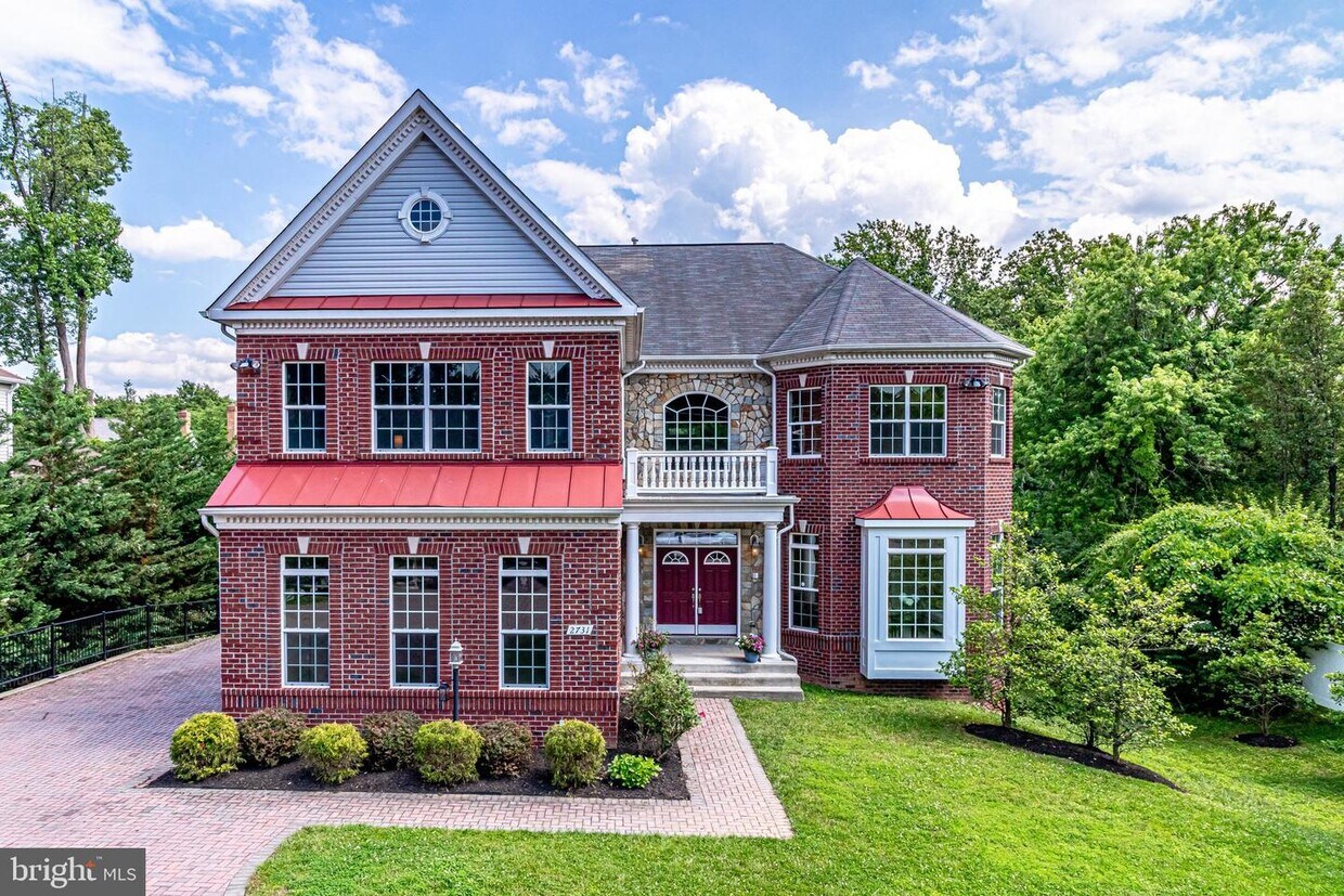 2731 Chain Bridge Rd, VIENNA, VA 22181 House Rental in VIENNA, VA