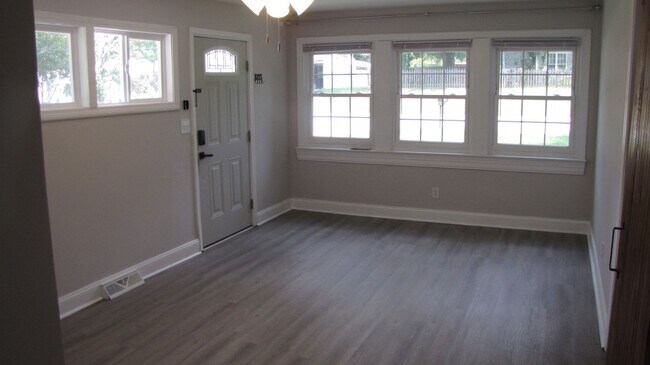 Foto del edificio - Charming 3 Bedroom, 1 Bathroom Home