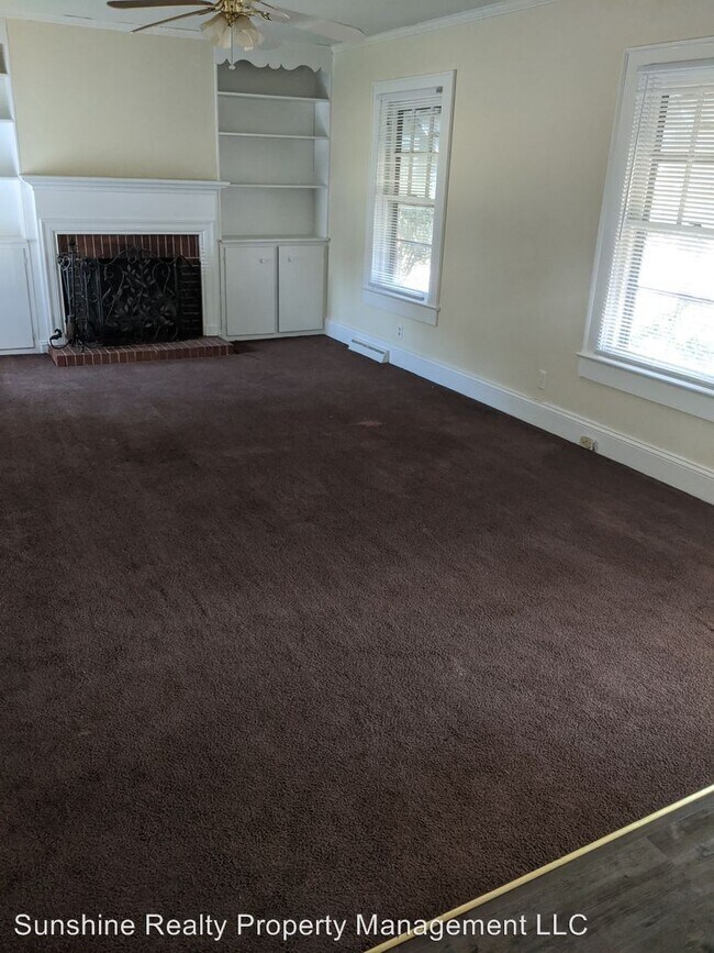 Foto del edificio - 2 br, 1 bath House - 209 E. Fifth St