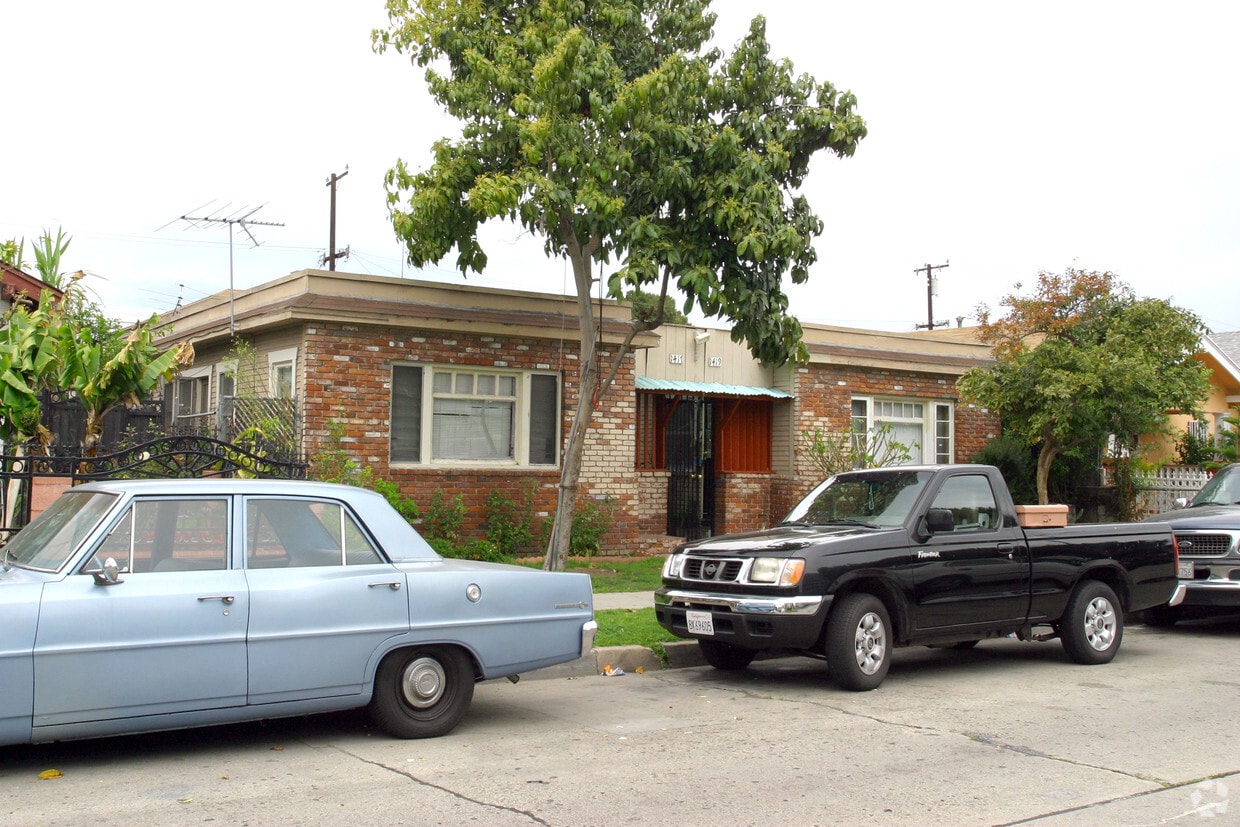 Building Photo - 1417-1419 Lemon Ave