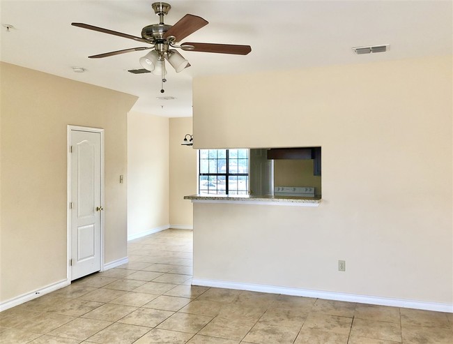 Building Photo - 4246 Dorel Dr