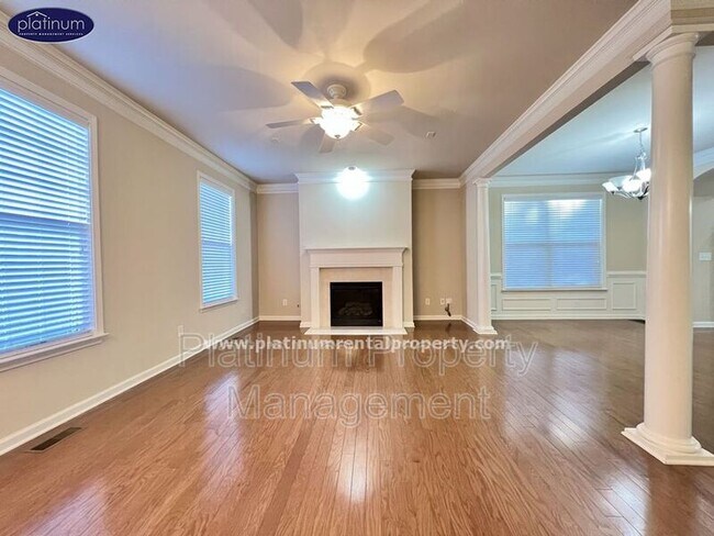 Foto del edificio - 3640 Gambrell Ln