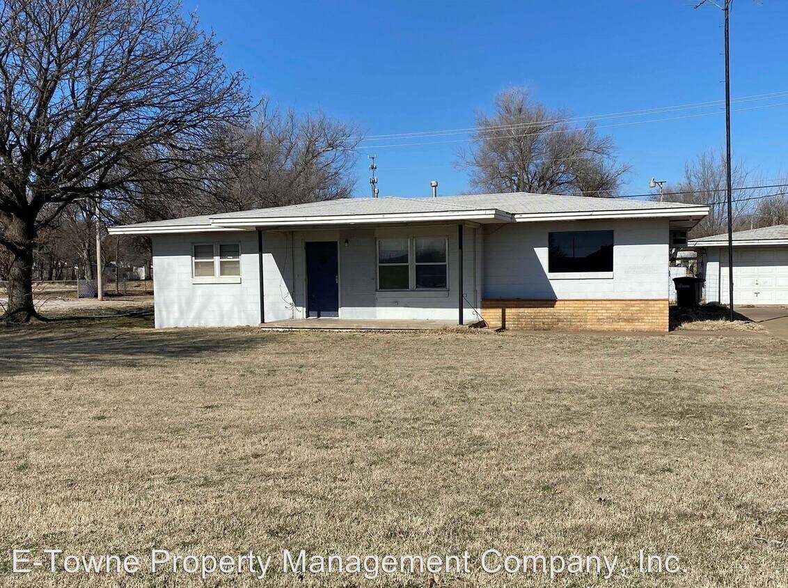 Primary Photo - 3 br, 1 bath House - 718 W. Willow
