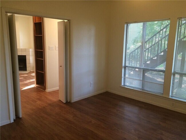 Foto del edificio - 2612 San Pedro St