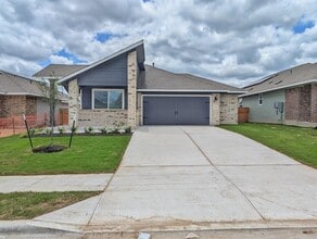 Building Photo - 1504 Marley