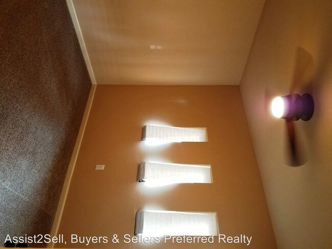 Building Photo - 3 br, 2 bath House - 303 Coronado