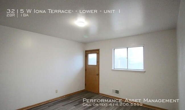 Foto del edificio - 2 bedroom in Milwaukee WI 53221