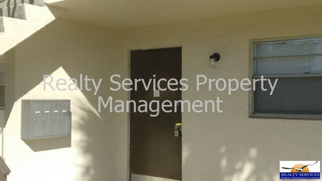 Foto del edificio - 2405 Hanson St