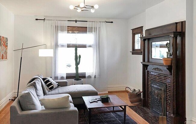 Foto del edificio - 3910 Meade St