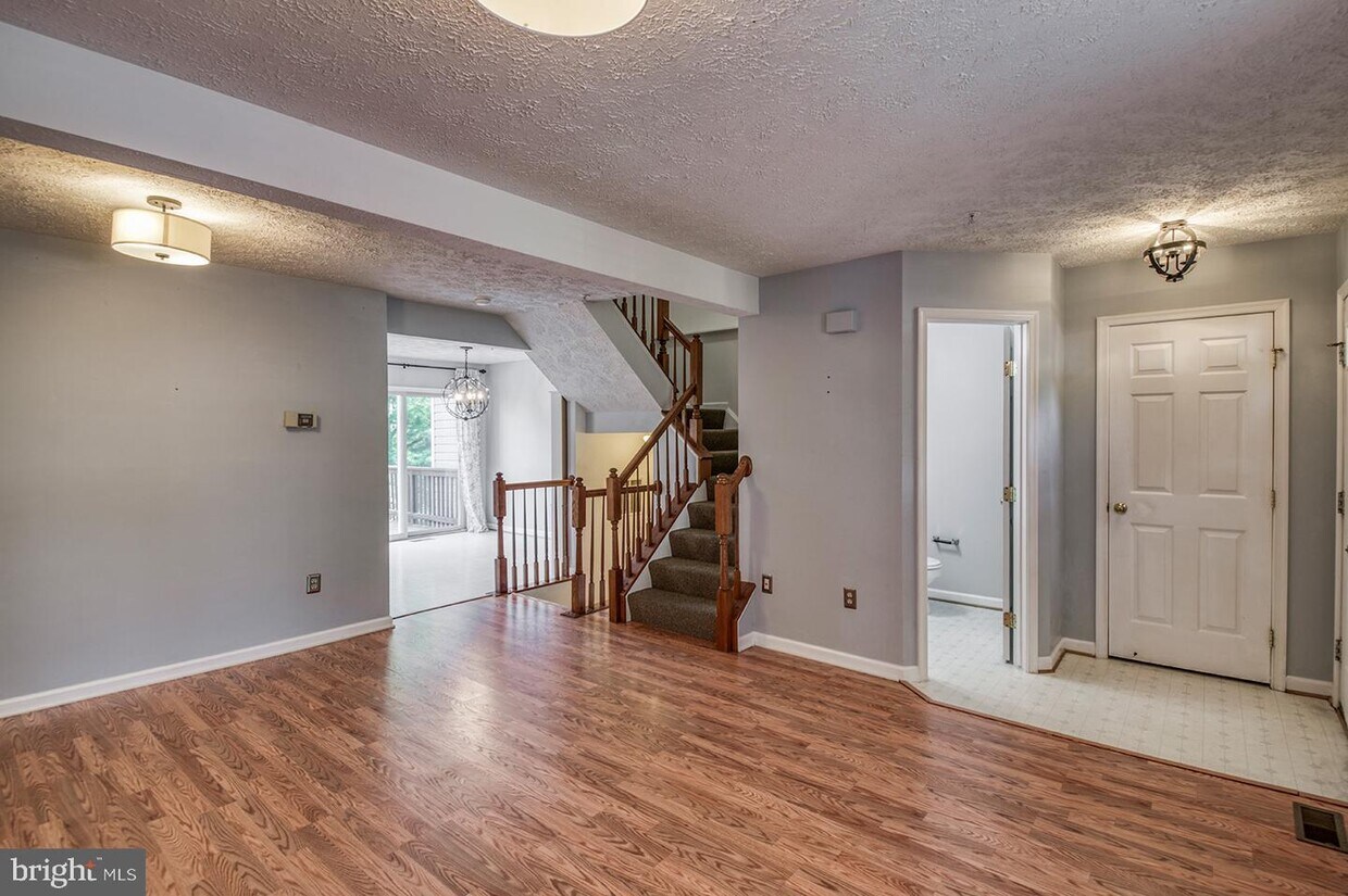 Foto principal - 1566 Beverly Ct