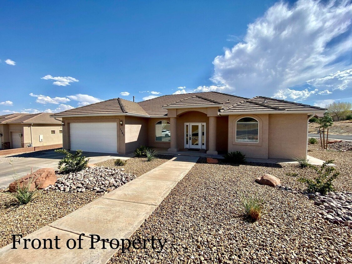4 br, 2 bath House 1763 W 3550 S House Rental in St. UT