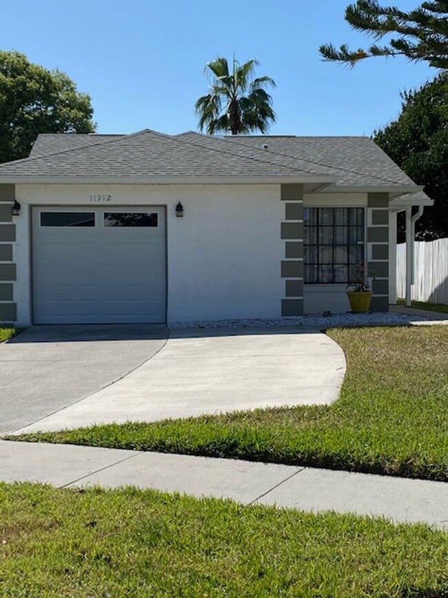 Building Photo - Charming Home in Whisper Lakes!! Available...