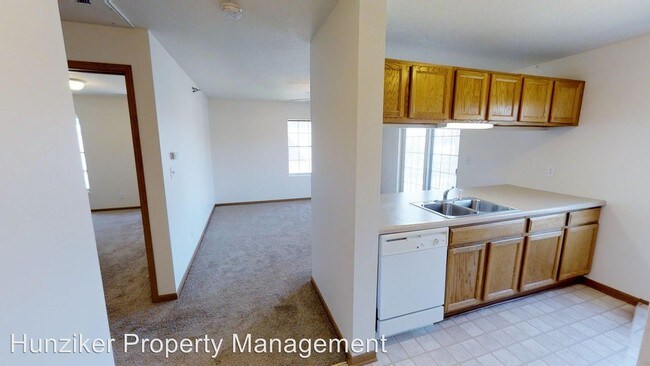 Building Photo - 2430 Aspen
