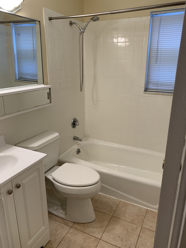 Bathroom - 50 Regency Park Dr