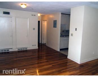 Primary Photo - 120 Bradlee St