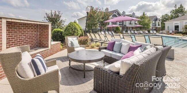 Foto del edificio - 14325 Plantation Park Blvd