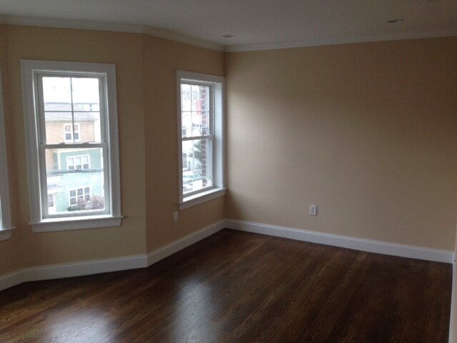 Building Photo - 2973 Washington St