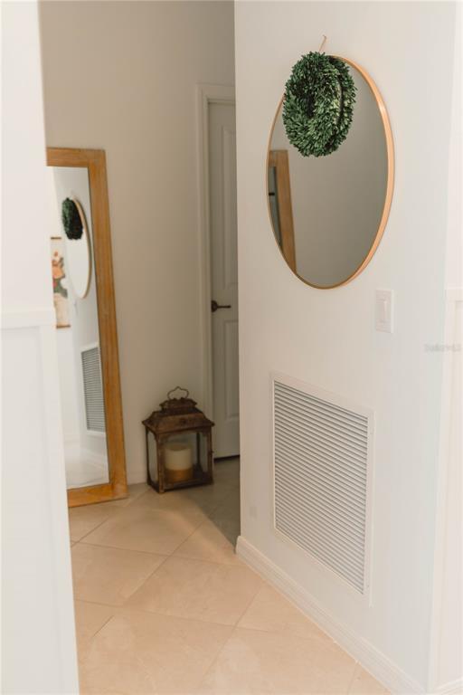 Foto del edificio - 1873 E Isles Rd