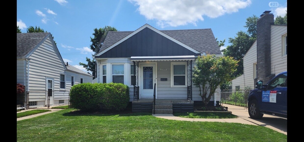 Primary Photo - 17688 Toepfer Dr