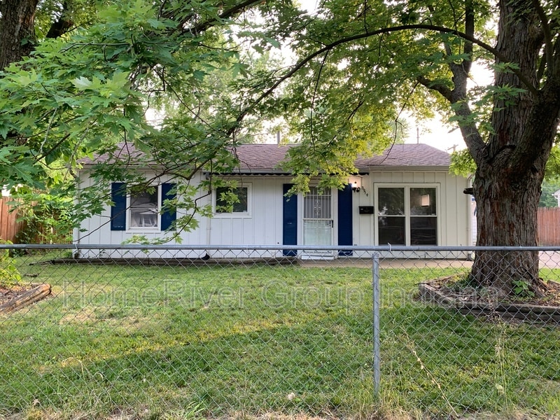 3914 Dr, Indianapolis, IN 46254 House Rental in Indianapolis