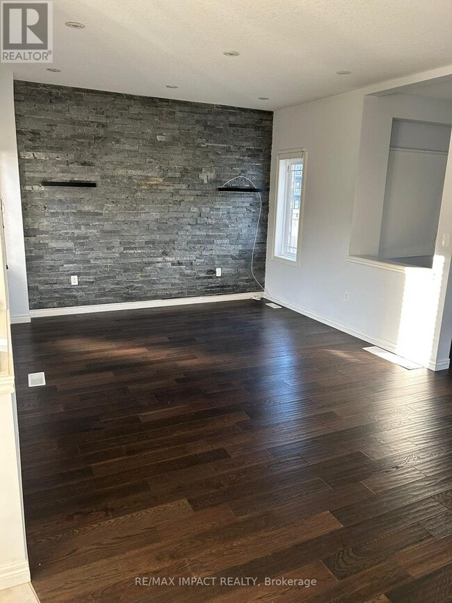 Building Photo - 212 Greenwater Pl