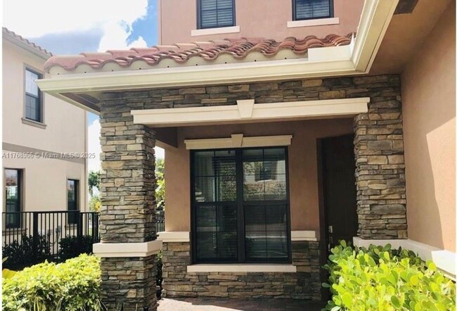 Building Photo - 7415 NW 109th Way